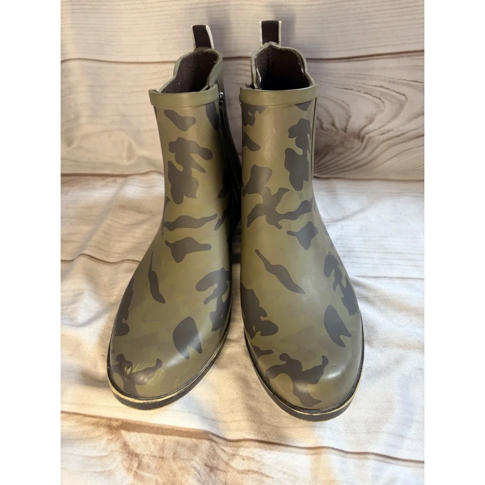 Lucky Brand Camo Rain Boots Chelsea Ankle Rubber Womens‎ 12 Waterproof